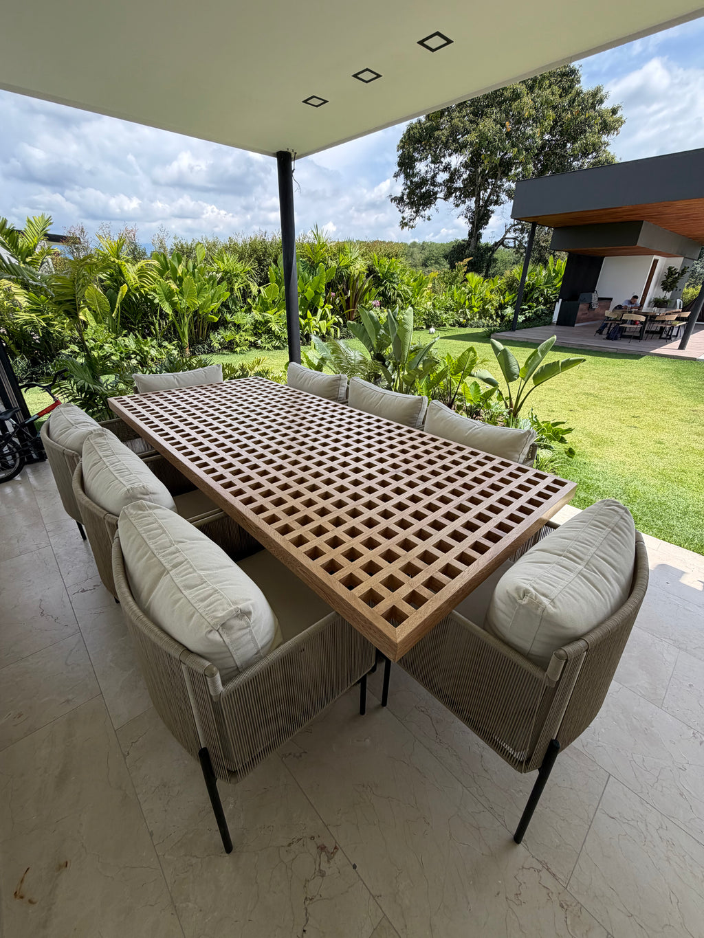 Comedor semi exterior Mali